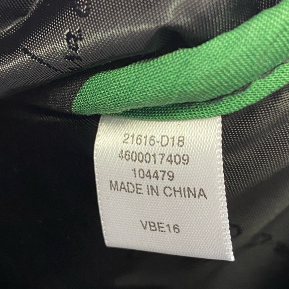 Vera Bradley Leighton Small Backpack Black Green White New Without Tags - Picture 12 of 12